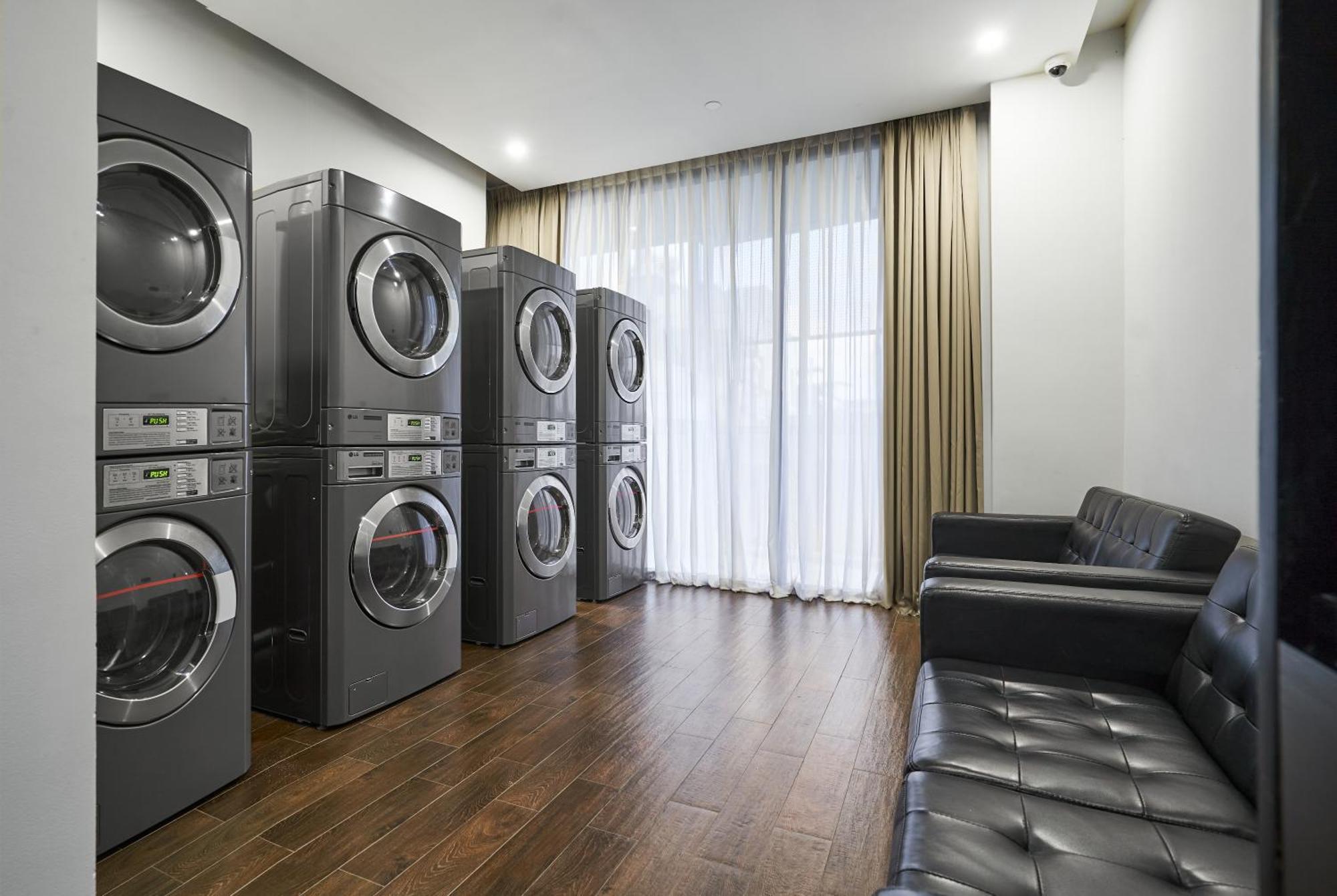 Luxcity Hotel & Apartment Phnom Penh Luaran gambar