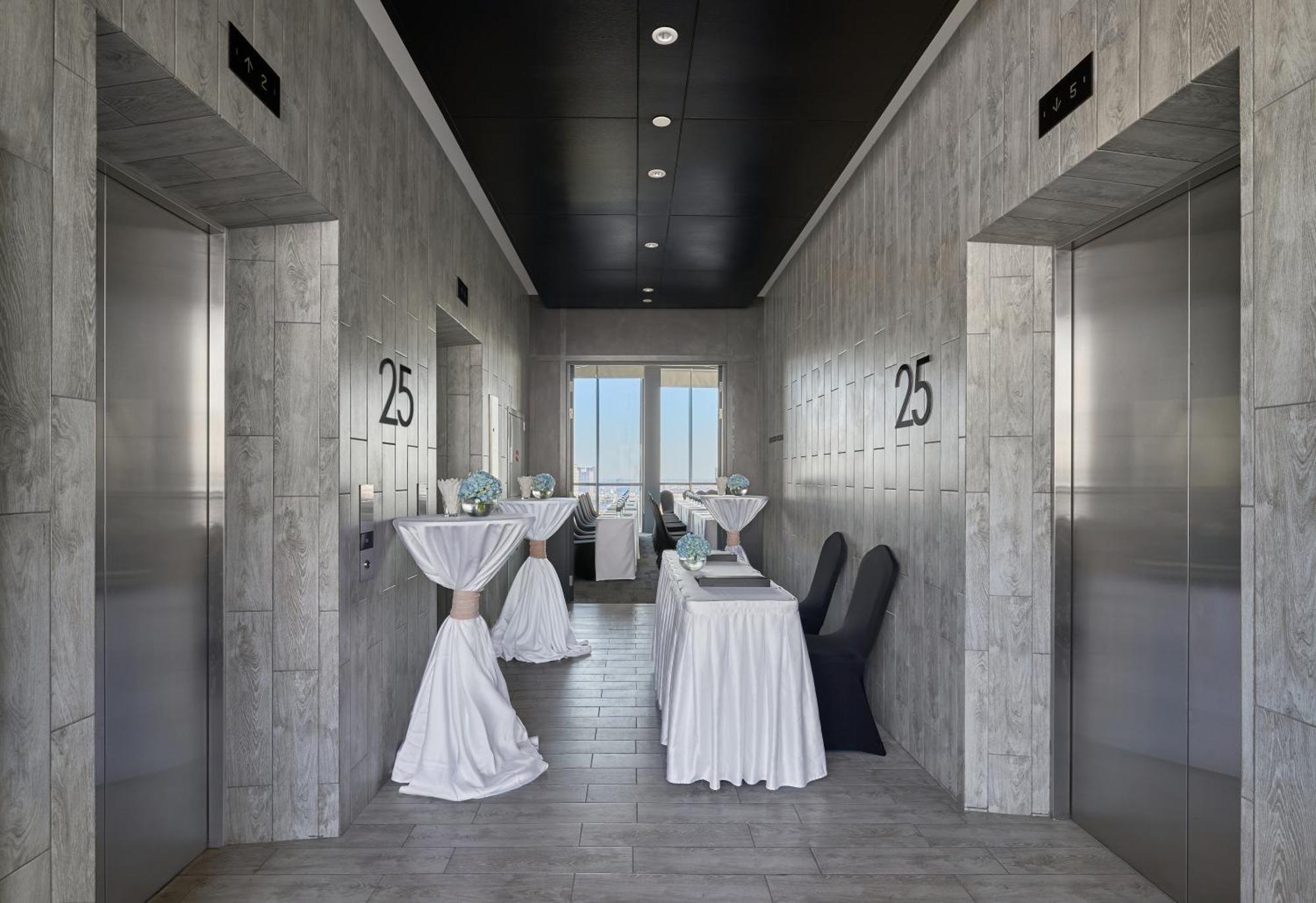Luxcity Hotel & Apartment Phnom Penh Luaran gambar