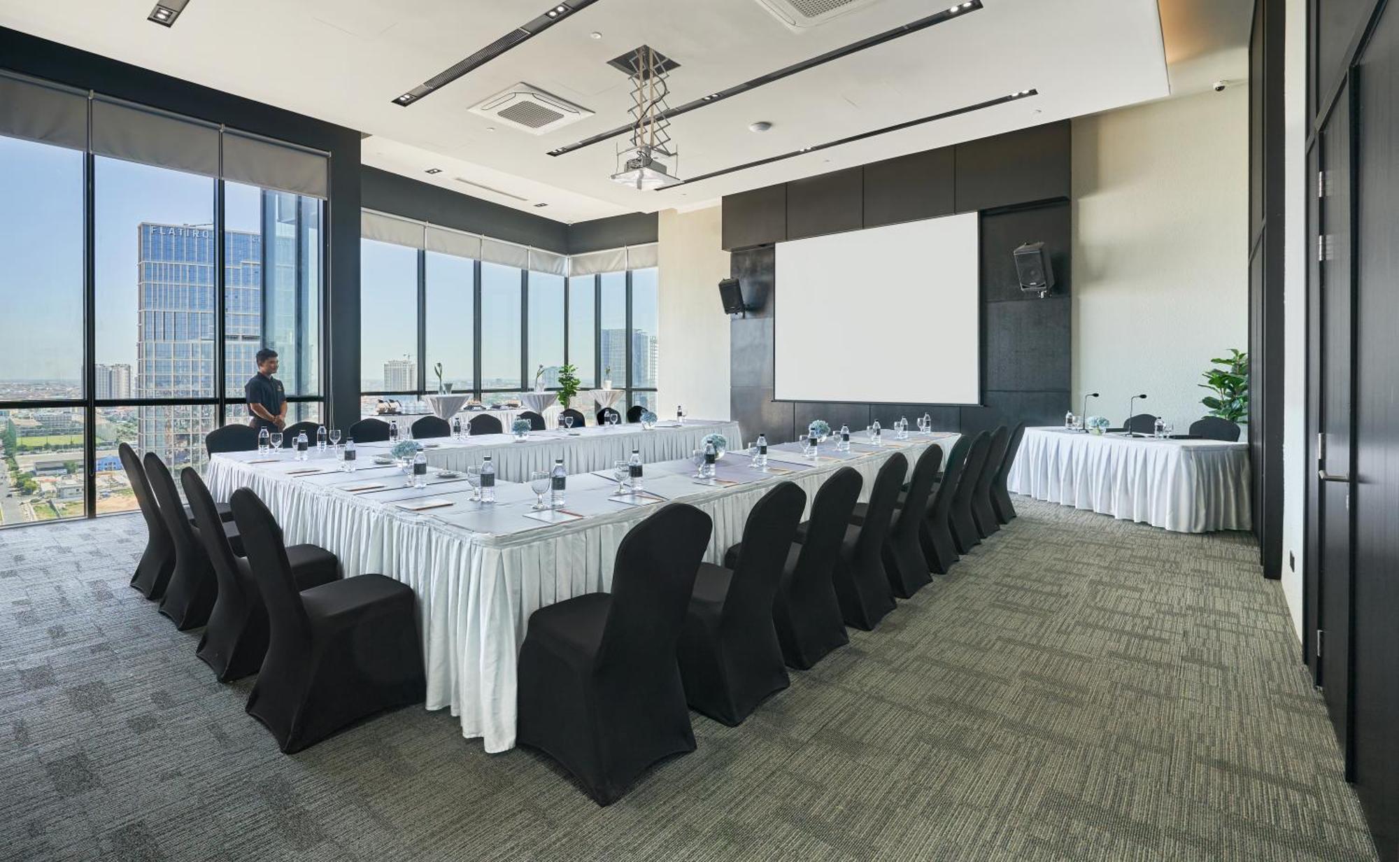 Luxcity Hotel & Apartment Phnom Penh Luaran gambar
