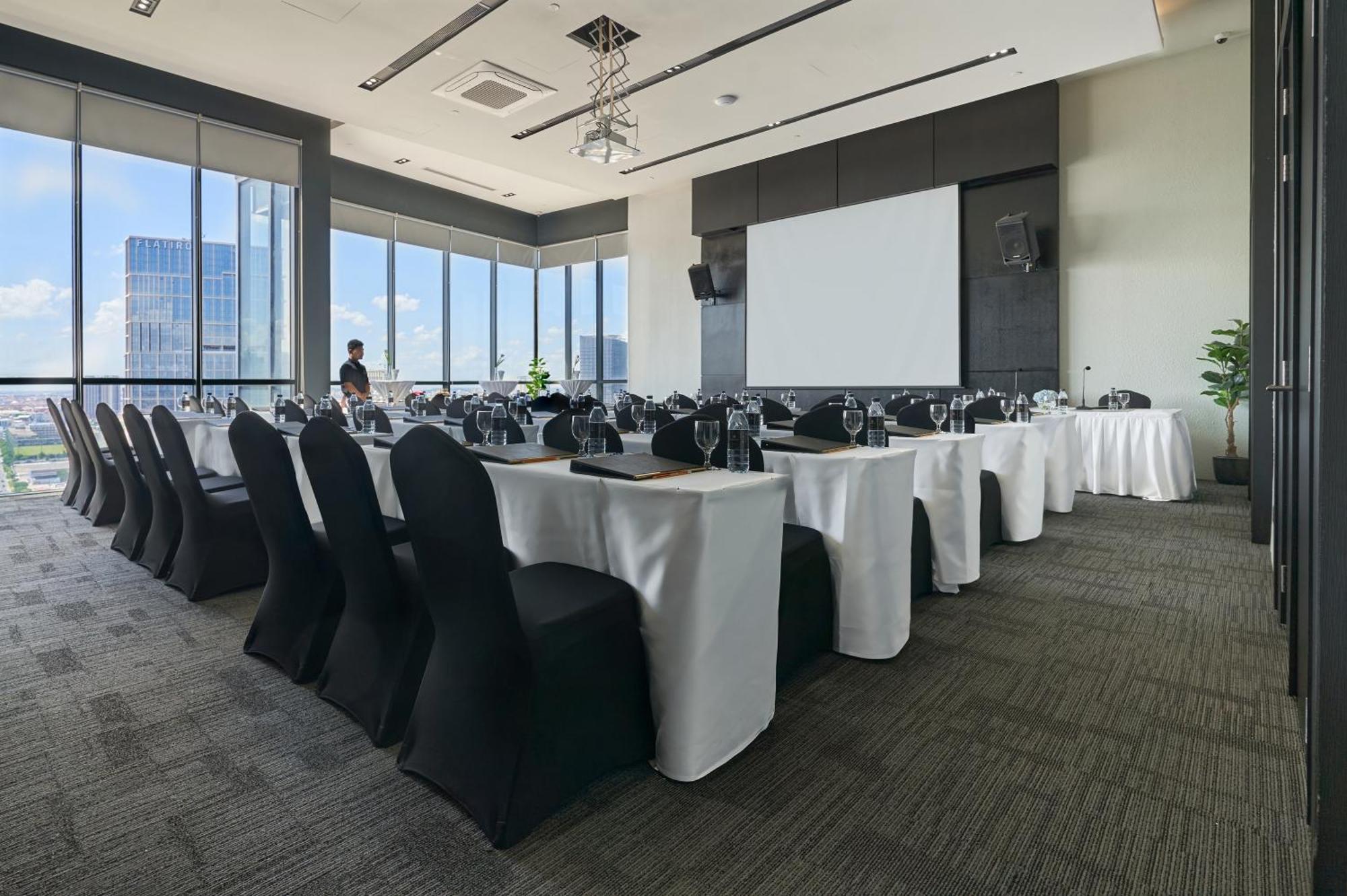 Luxcity Hotel & Apartment Phnom Penh Luaran gambar