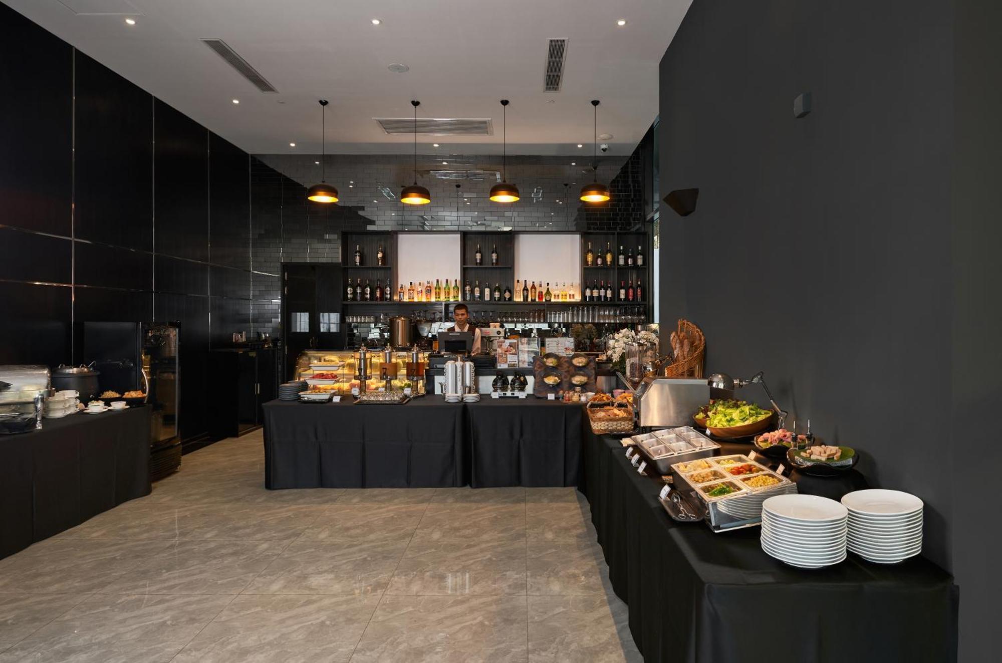 Luxcity Hotel & Apartment Phnom Penh Luaran gambar